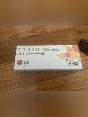 LG 3D Glasses set AG-F200